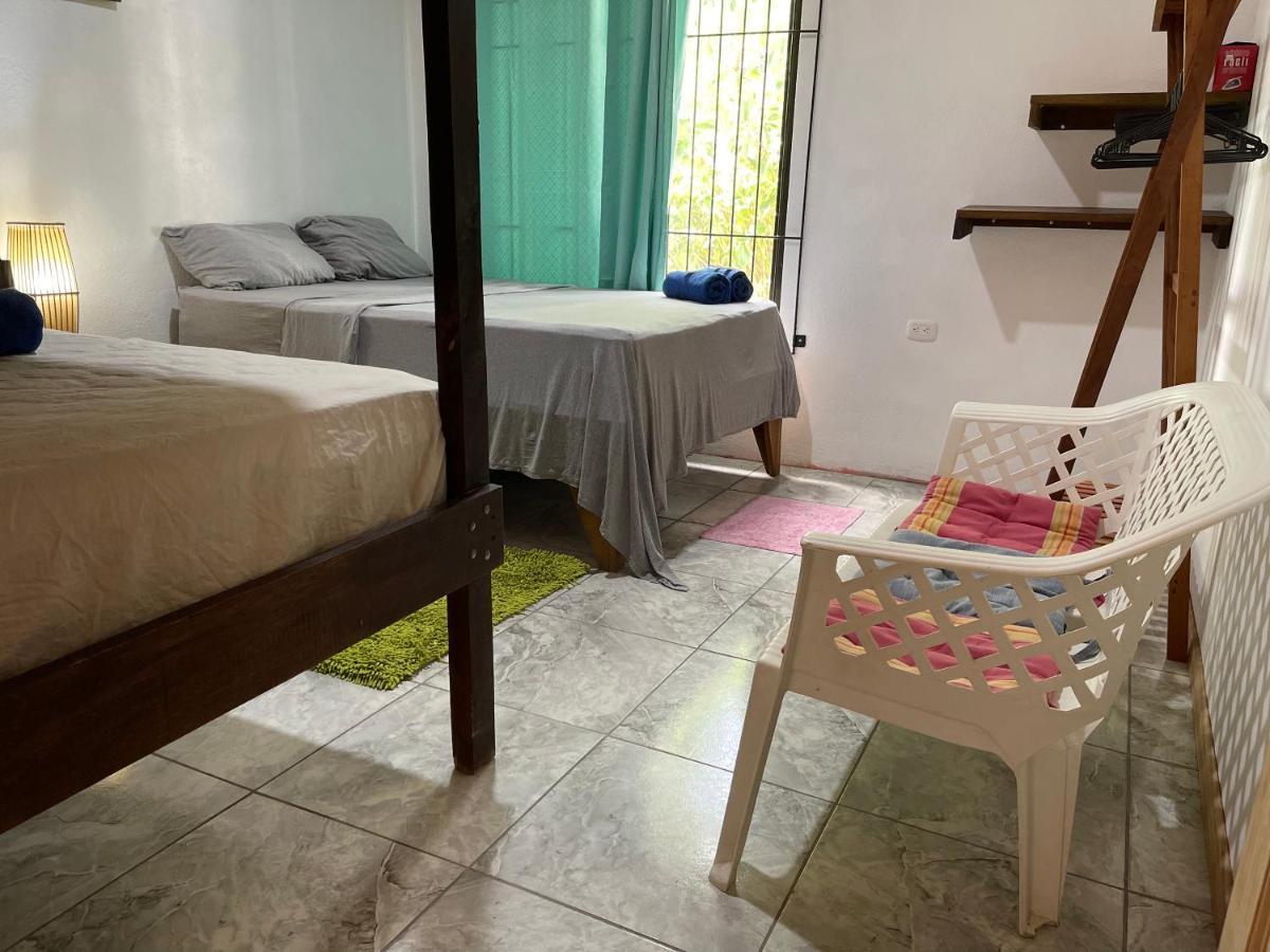 Casa Turtle Bogue Hotel Tortuguero Luaran gambar