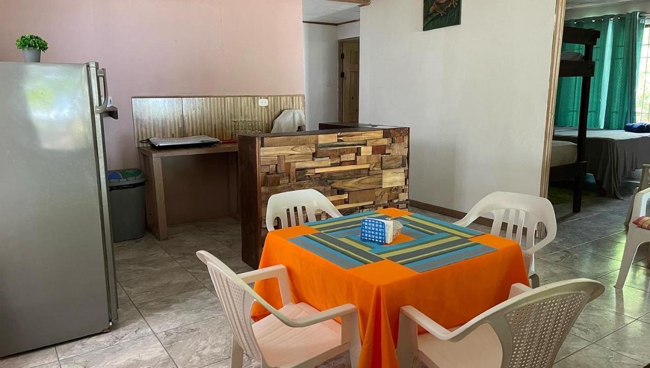 Casa Turtle Bogue Hotel Tortuguero Luaran gambar