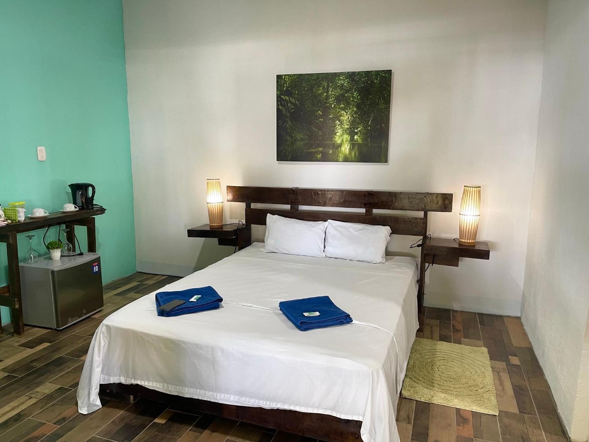 Casa Turtle Bogue Hotel Tortuguero Luaran gambar